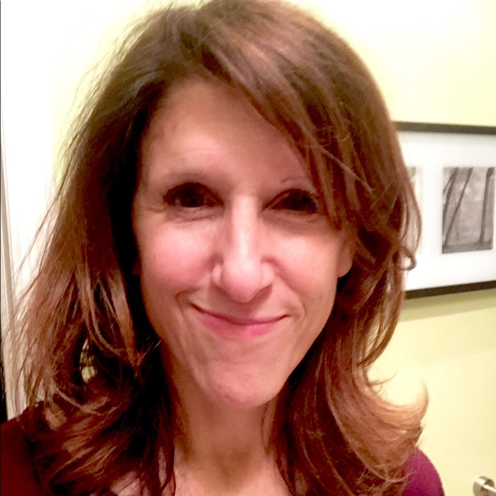 Meet your Posher, Lisa